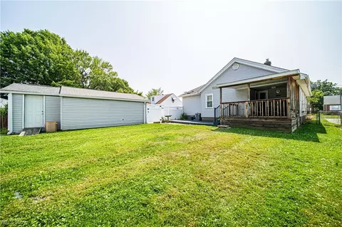 29969 Robert Rd, Wickliffe, OH 44092 photo 32