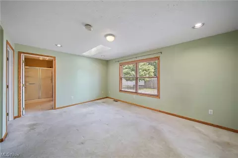 29969 Robert Rd, Wickliffe, OH 44092 photo 13
