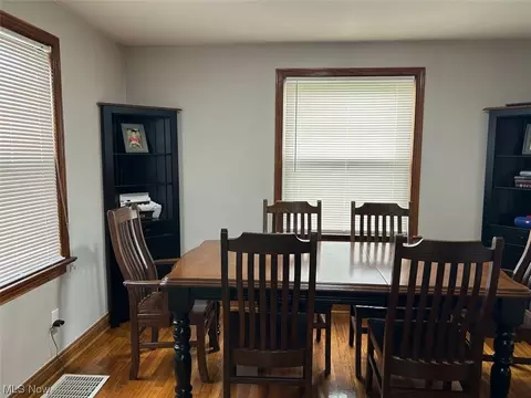 118 Denison Ave, Elyria, OH 44035 photo 8