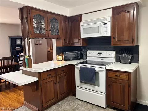 118 Denison Ave, Elyria, OH 44035 photo 11