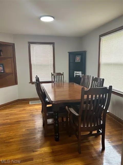 118 Denison Ave, Elyria, OH 44035 photo 7