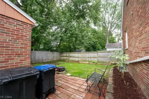 33 Devonshire Dr, Akron, OH 44312 photo 28