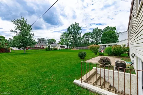 11425 Johnson Dr, Parma, OH 44130 photo 31