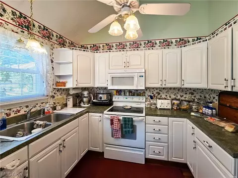 3002 23rd St NW, Canton, OH 44708 photo 8