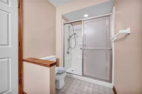 2210 Devon Ct, Akron, OH 44312 photo 21