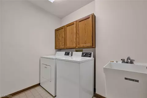 2210 Devon Ct, Akron, OH 44312 photo 22