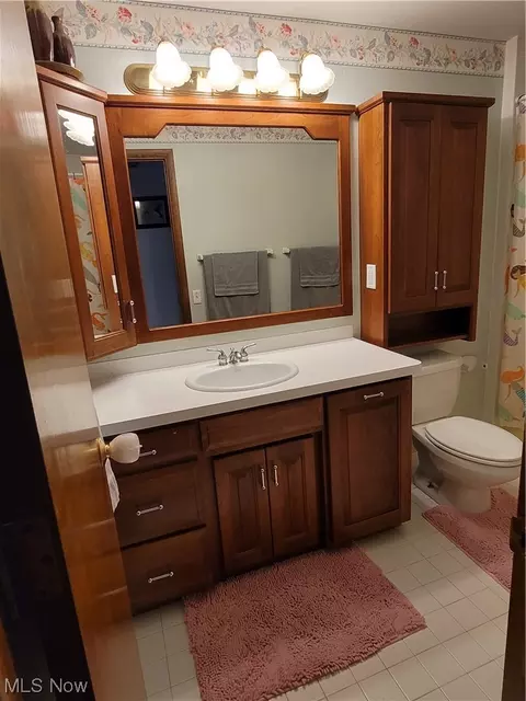 345 Hamilton Cir, Elyria, OH 44035 photo 22