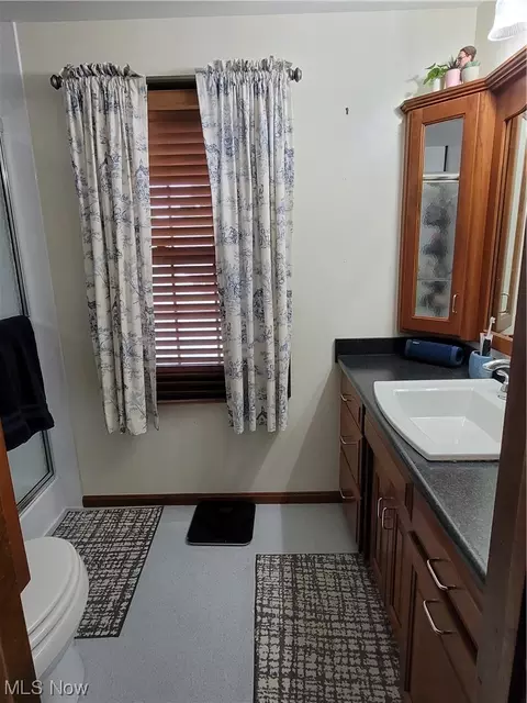 345 Hamilton Cir, Elyria, OH 44035 photo 26