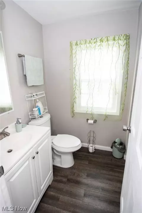 256 E 210th St, Euclid, OH 44123 photo 8