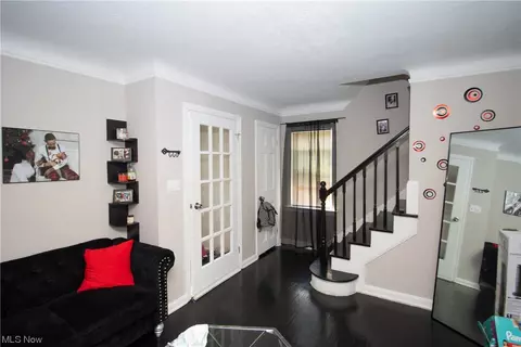 256 E 210th St, Euclid, OH 44123 photo 13