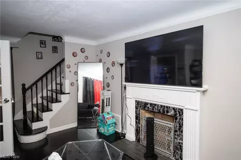 256 E 210th St, Euclid, OH 44123 photo 14