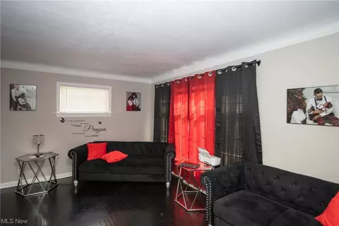 256 E 210th St, Euclid, OH 44123 photo 15
