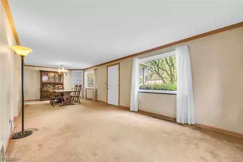 3426 27th St NW, Canton, OH 44708 photo 8