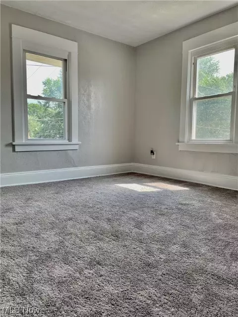 2370 3rd St SE, Canton, OH 44707 photo 12