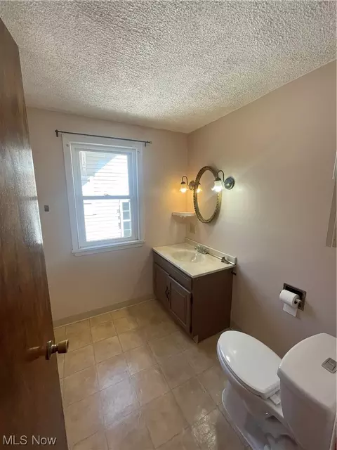 1706 W 8th St, Ashtabula, OH 44004 photo 24