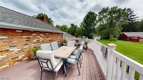 7686 Maple St, Kirtland, OH 44094 photo 25