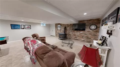 7686 Maple St, Kirtland, OH 44094 photo 34
