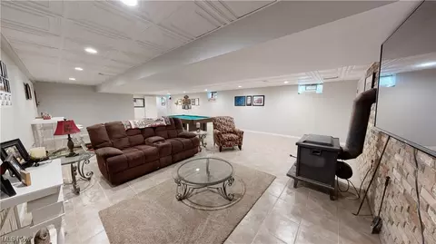 7686 Maple St, Kirtland, OH 44094 photo 33