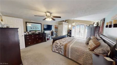 7686 Maple St, Kirtland, OH 44094 photo 20