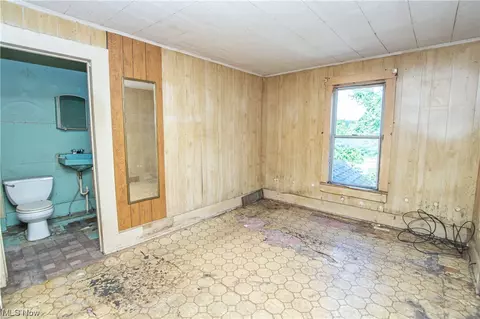 25 Reed St, Struthers, OH 44471 photo 10