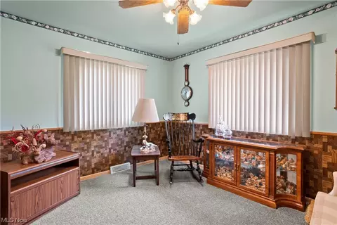 7985 Selwick Dr, Parma, OH 44129 photo 18
