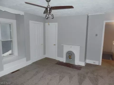 691 John St, Coshocton, OH 43812 photo 12