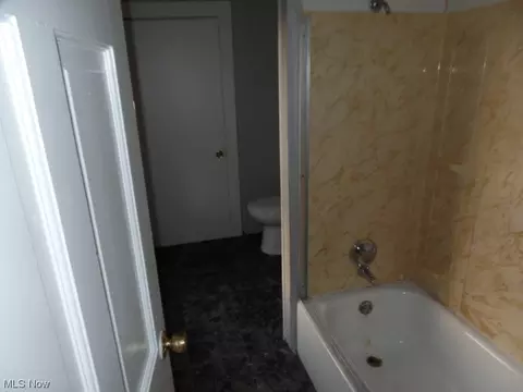 691 John St, Coshocton, OH 43812 photo 14