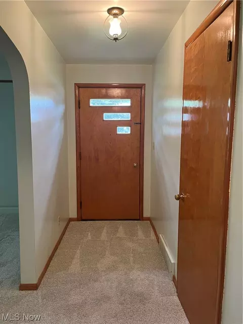 1243 E 17th St, Ashtabula, OH 44004 photo 8