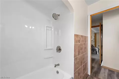 6302 Pelham Dr, Parma, OH 44129 photo 18