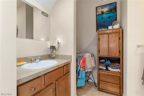 825 Robinson Dr, Lagrange, OH 44050 photo 12