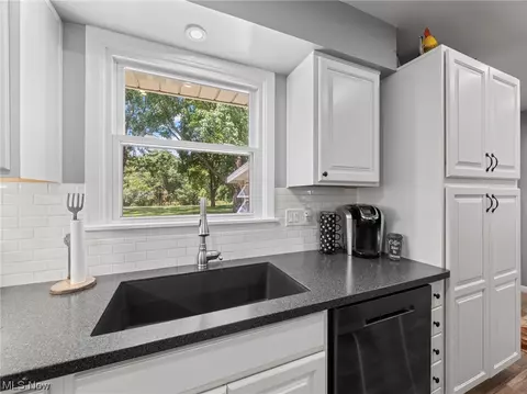 1370 Wilson Ln, Copley, OH 44321 photo 15