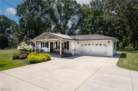 1370 Wilson Ln, Copley, OH 44321 photo 5