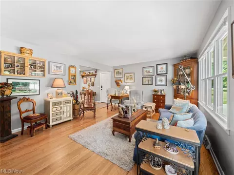 1370 Wilson Ln, Copley, OH 44321 photo 7
