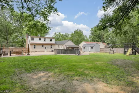 686 N 12th St, Sebring, OH 44672 photo 7
