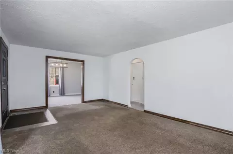686 N 12th St, Sebring, OH 44672 photo 14