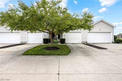 104 Meander Ln, Elyria, OH 44035 photo 28