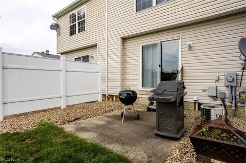 104 Meander Ln, Elyria, OH 44035 photo 31