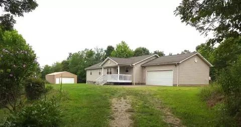 1461 Steele Holw, Spencer, WV 25276