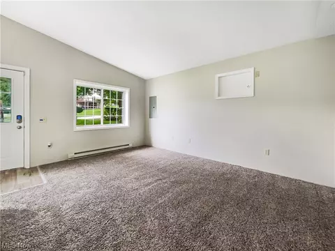 112 Brace Ave, Elyria, OH 44035 photo 10
