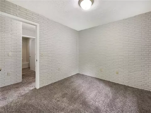112 Brace Ave, Elyria, OH 44035 photo 16