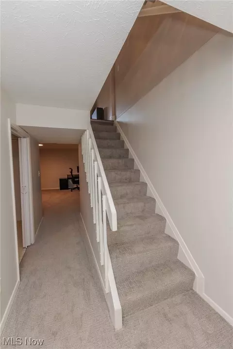 5583 Summit Oval #B, Parma, OH 44134 photo 16
