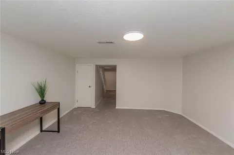 5583 Summit Oval #B, Parma, OH 44134 photo 20