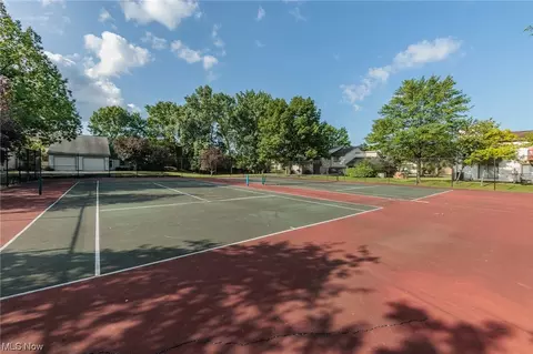 5583 Summit Oval #B, Parma, OH 44134 photo 32