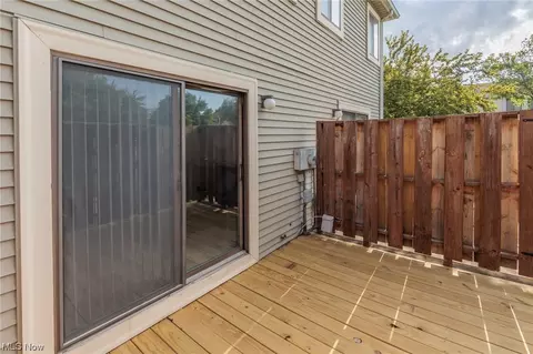 5583 Summit Oval #B, Parma, OH 44134 photo 25
