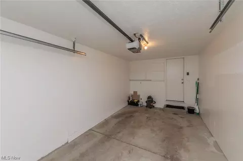 5583 Summit Oval #B, Parma, OH 44134 photo 27