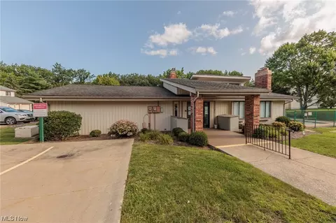 5583 Summit Oval #B, Parma, OH 44134 photo 33