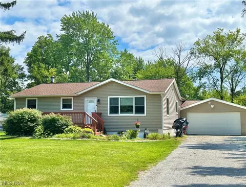 10140 N Delmonte Blvd, Streetsboro, OH 44241
