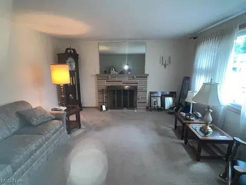 4721 4th St NW, Canton, OH 44708 photo 6