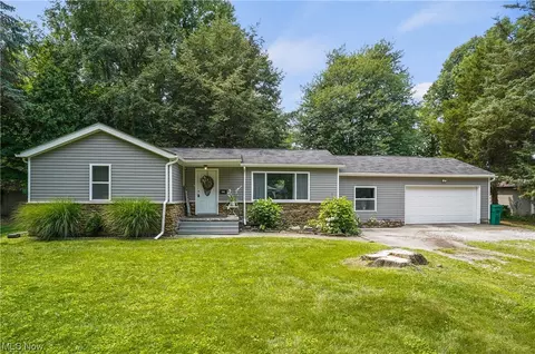 7876 Brentwood Rd, Mentor, OH 44060