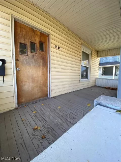 1836 E 29th St, Lorain, OH 44055 photo 8